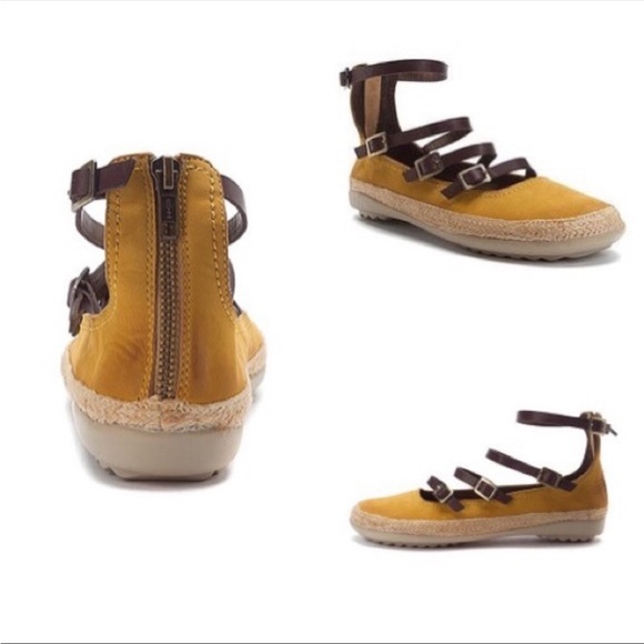 OTBT Suede Leather Buckle Espadrille - Picture 2 of 9